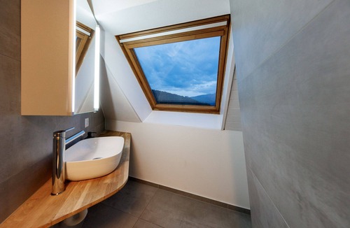 Spiez Condo | Berg & Berg Spiez - Brunello