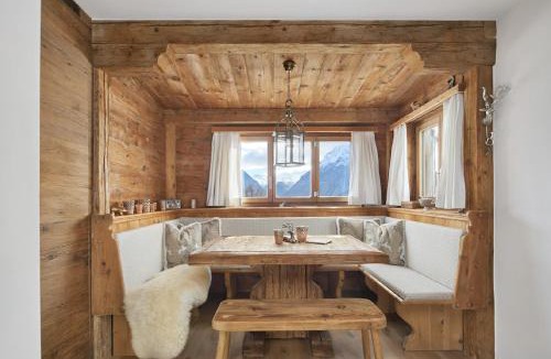 Engadin Scoul Ski Chalet | Bergchalet Flöna