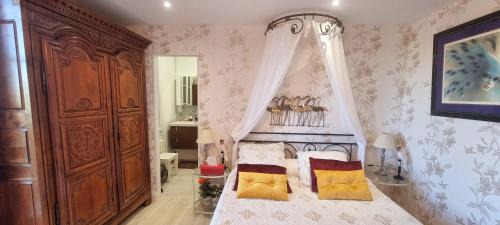 Saint-Laurent-des-Vignes Bed & Breakfast | Bergerac Chambres d'hôtes Ibis d'or