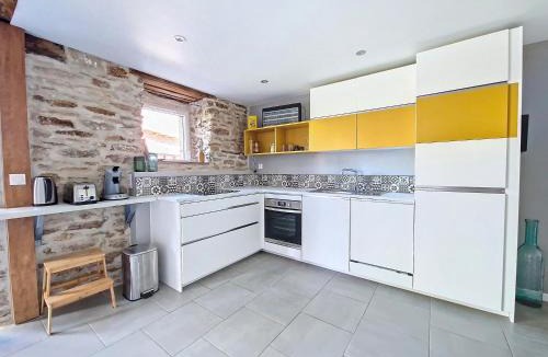 Comps-la-Grand-Ville House | Bergerie Rénovée, SPA - SAUNA , Proche des Lacs, Sentiers Pédestres