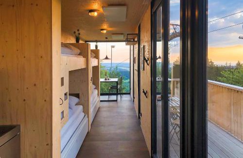 Schoeneck Cabin | BERGHEIM Container Loft