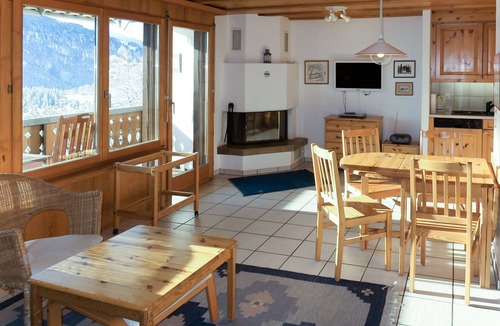 Laax Apartment | BergSicht by Interhome