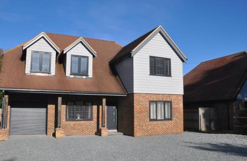 Challock House | Berisal