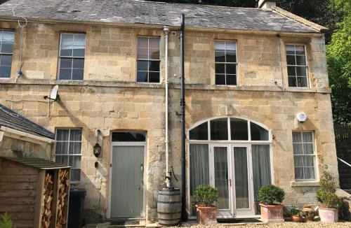 Limpley Stoke House | Berkeley Coach House, near Bath