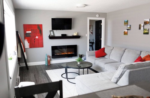 Stratford Apartment | Berklee Suites of Stratford- Private 1 Bedroom Apartment
