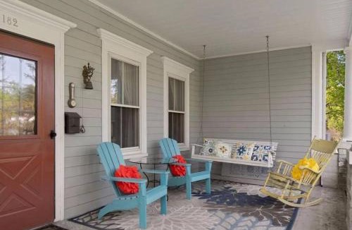 Lee House | Berkshire House Stay