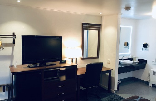 Pittsfield Hotel | Berkshire Inn