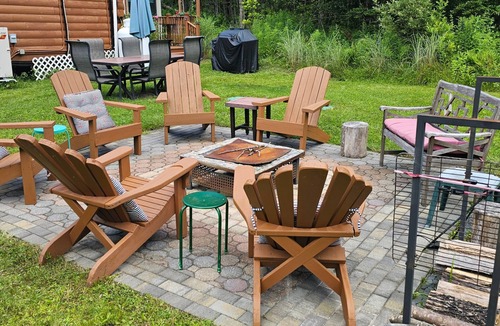 Sherwood Forest Cabin | Berkshires Cabin steps from Lake