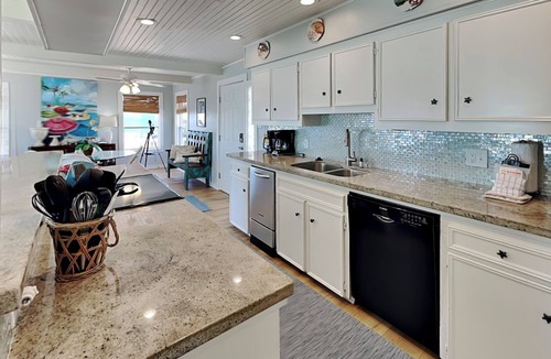 Bermuda Beach House | Bermuda Blue | Beachfront, Stunning Views