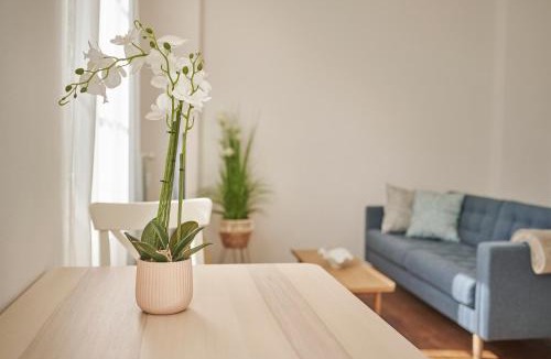 Kirchenfeld-Schosshalde Apartment | Bern 4, Modern City Apartment Bern, big privat terrace