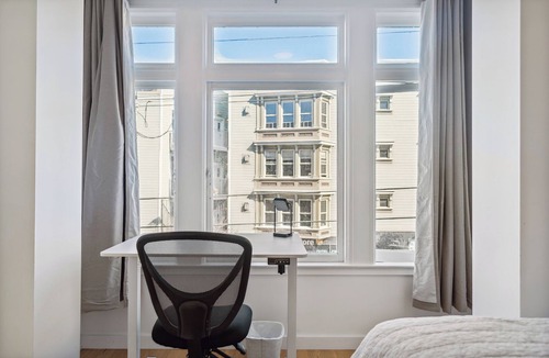 La Lengua Apartment | Bernal Heights 1Bed, 2Bath Apt