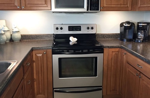 North Shore Condo | Bernard's Landing! Relax at Bernard's Rendezvous!
