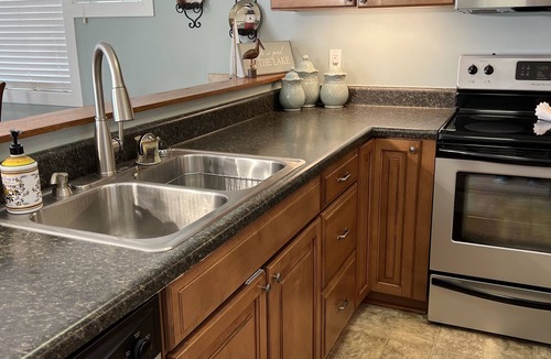 North Shore Condo | Bernard's Landing! Relax at Bernard's Rendezvous!
