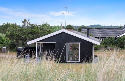 Voersaa House | "Berndt" - 50m from the sea by Interhome