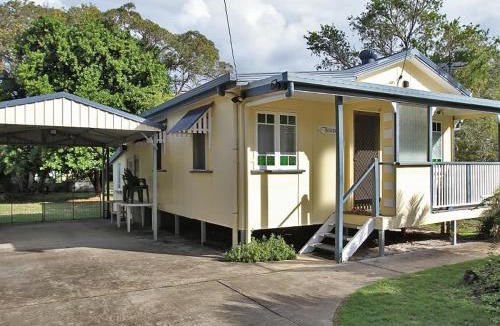 Amity Point House | Berrimilla