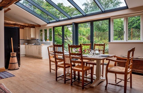 Kingham Cottage | Berry Pen Cottage