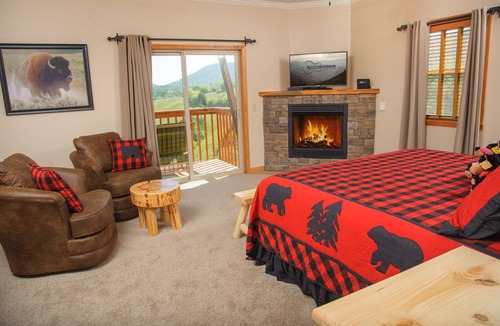 Sevierville Hotel | Berry Springs Lodge