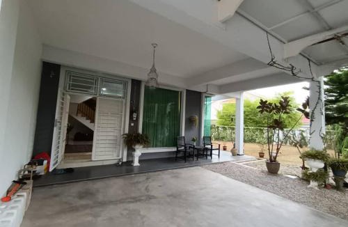 Rembia House | Bertam Grove Corner By Junikastay