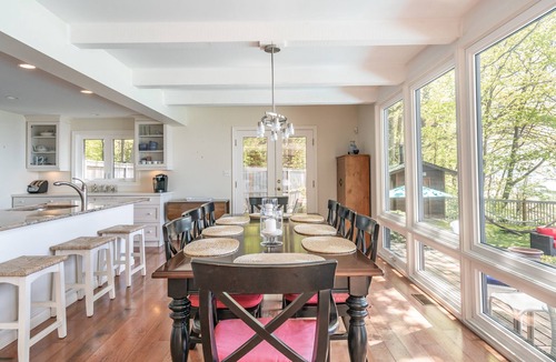 Fort Erie House | Bertie Bay Bliss