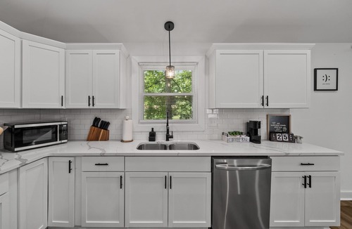 Clarksville Cottage | Bertin's Place