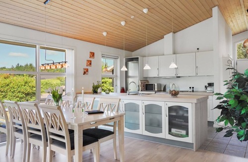 Hou House | "Bertram" - 1.9km from the sea by Interhome