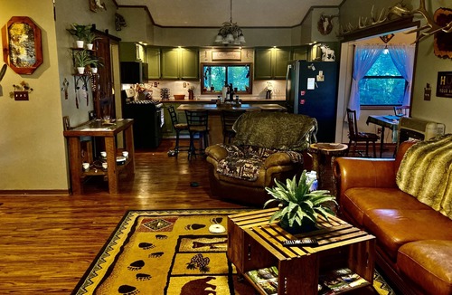 Saffell Cabin | Bertucci's Country House