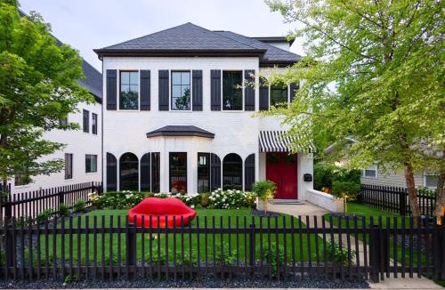 Downtown House | Beryl West - 3BR Bentonville Pet & Bike Friendly