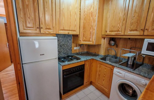 Pla de l'Ermita Apartment | Besiberri 3 apartment located on the first floor and with terrace