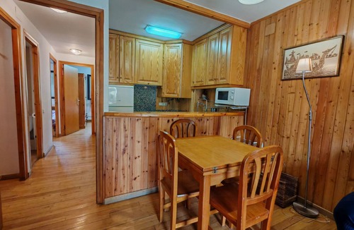 Pla de l'Ermita Apartment | Besiberri 3 apartment located on the first floor and with terrace