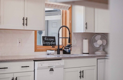 Bellaire House | Beside Quiet Waters S