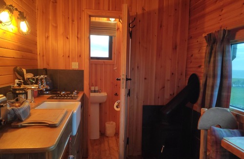 Dunbeath Cabin | Bespoke Hand Built Shepherds Hut in Dunbeath
