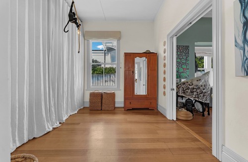 Devonport House | Bespoke Stays - Cheltenham retreat