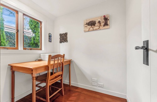 Devonport House | Bespoke Stays - Elegant Escape