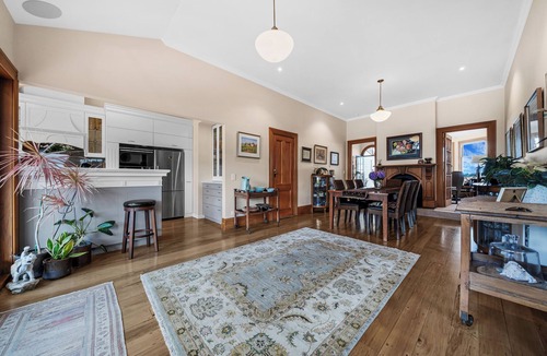 Devonport House | Bespoke Stays - Elegant Villa Retreat