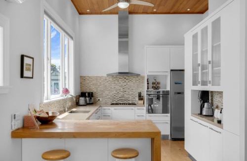 Devonport House | Bespoke Stays - Villa on Vauxhall