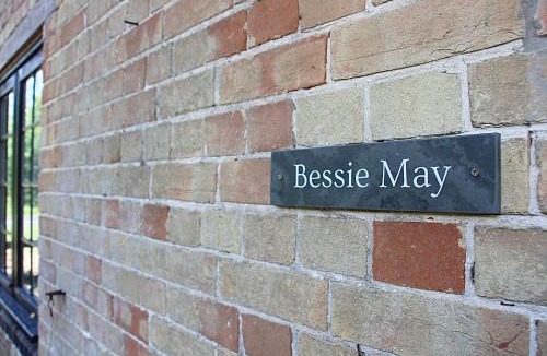 Beaulieu Apartment | Bessie May Cottage