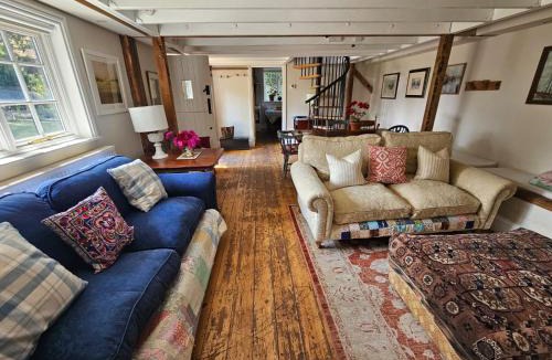 Beaulieu Apartment | Bessie May Cottage