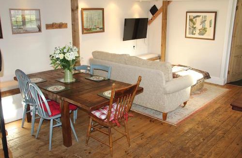 Beaulieu Apartment | Bessie May Cottage