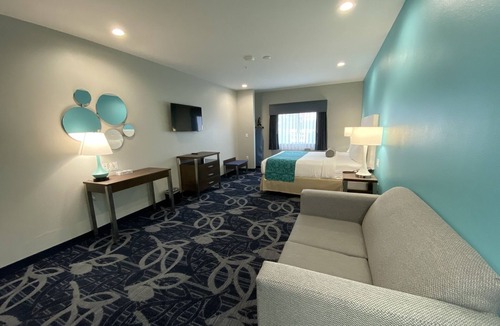 Barker Hotel | Best Apartments in Houston Willowbrook