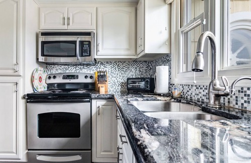 Sylvan Beach House | Best Beach House “Sweet Spot” on Sylvan Beach
