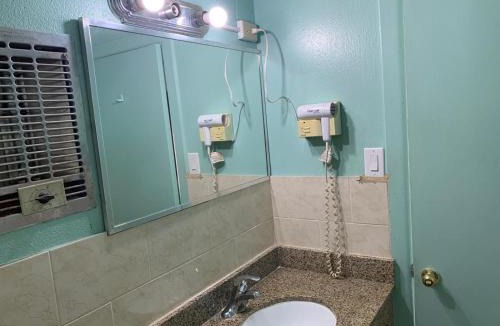 Kenedy Hotel | Best Budget Inn