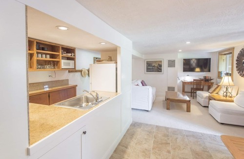 Ketchum Condo | Best Deal, small 2 bedroom unit