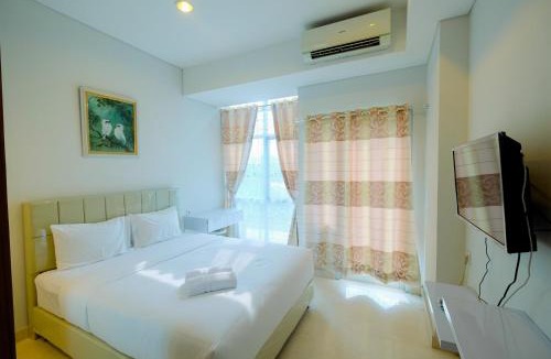 Menteng Apartment | Best Emerald Studio Room Apartment at Capitol Park Residence By Travelio