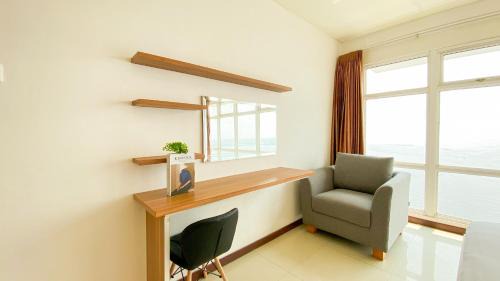 Pluit Apartment | Best Homey and Spacious 3BR at Green Bay Condominium Apartment By Travelio