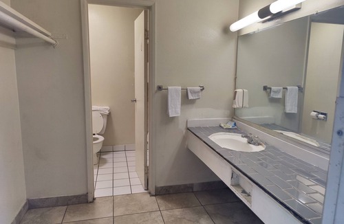 El Cajon Hotel | Best Inn & Suites