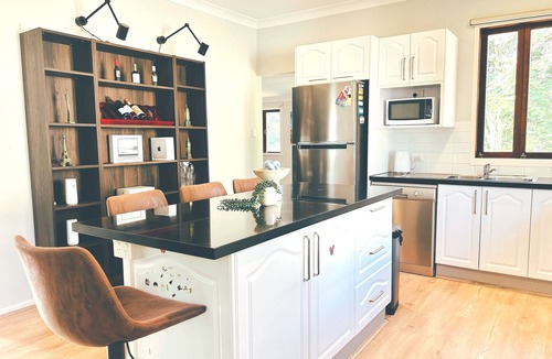 Oxley House | Best local cottage