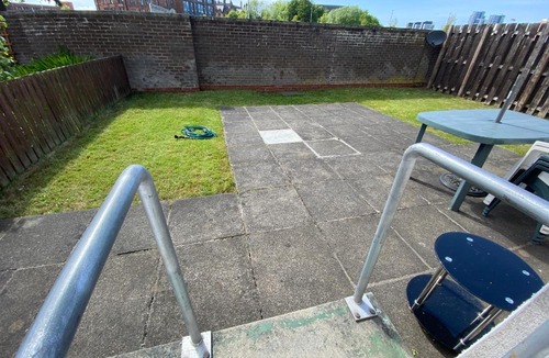 Govan House | Best location Glasgow