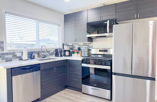 North Whisman House | Best location/Google/BBQ/BIG yard/2 free park