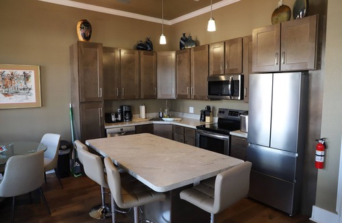 Jefferson Apartment | "BEST LOCATION in JEFFERSON"
