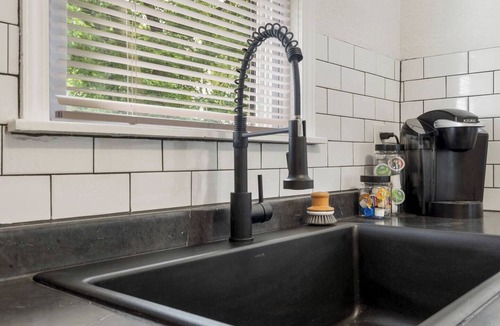 Owasso House | Best Location in Owasso!-Walk to Dining/Shopping-Redbud District